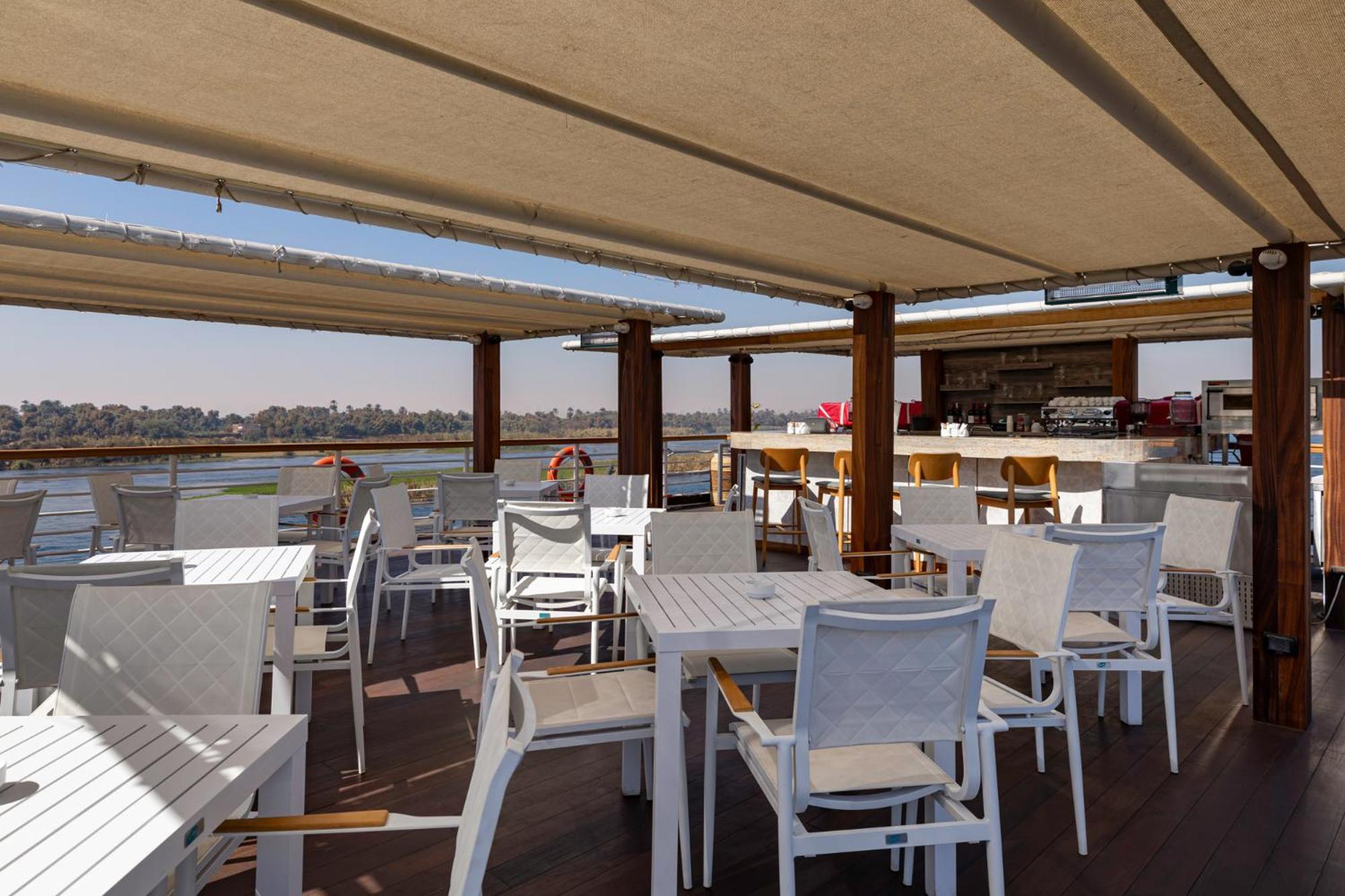 Tia Boutique Nile Cruise - Every Monday From Luxor For 04 & 07 Nights - Every Friday From Aswan For 03 & 07 Nights Eksteriør billede