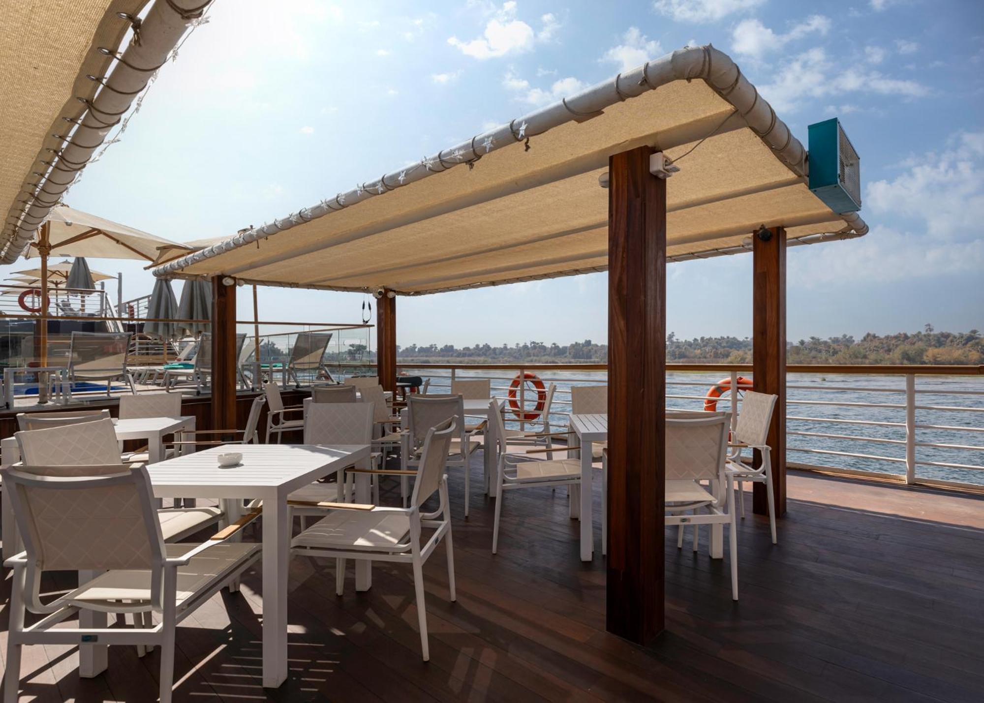 Tia Boutique Nile Cruise - Every Monday From Luxor For 04 & 07 Nights - Every Friday From Aswan For 03 & 07 Nights Eksteriør billede